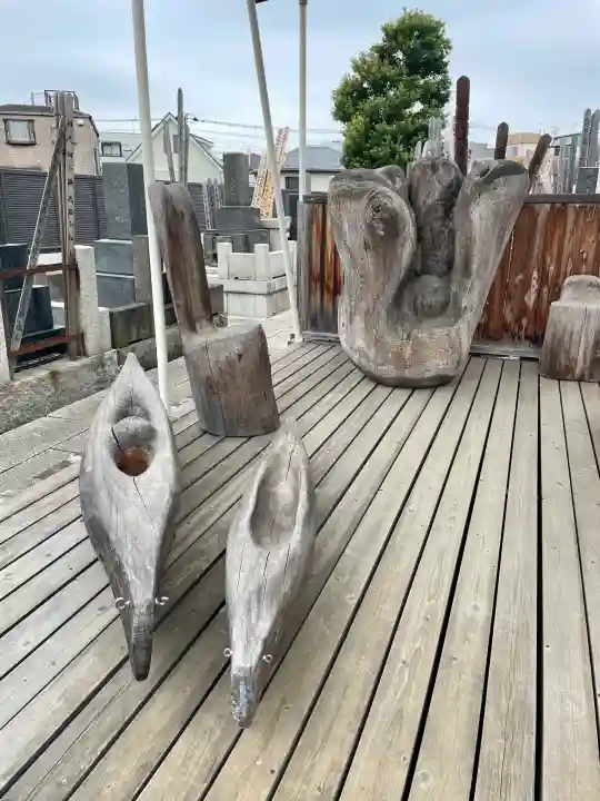 頤神襌院の{uncategorized: "未分類", other: "その他", undefined: "問題あり", building: "その他建物", grave: "お墓", sacred_gate: "鳥居", guardian: "狛犬", statue: "像", buddha: "仏像", history: "歴史", nature: "自然", garden: "庭園", animal: "動物", pagoda: "塔", temizu: "手水舎", mountain_gate: "山門・神門", sanctuary: "本殿・本堂", subordinate: "末社・摂社", art: "芸術", scenery: "景色", jizo: "地蔵", ema: "絵馬", goshuin: "御朱印", omikuji: "おみくじ", items: "授与品その他", amulet: "お守り", goshuincho: "御朱印帳", eats: "食事", festival: "お祭り", votive_dance: "神楽", shichigosan: "七五三参", wedding: "結婚式", experience: "体験その他", initially: "初詣", around: "周辺", anti_infection: "感染症対策"}