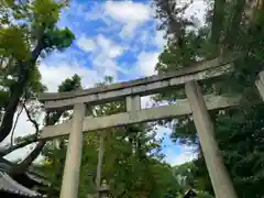 岡崎神社の鳥居