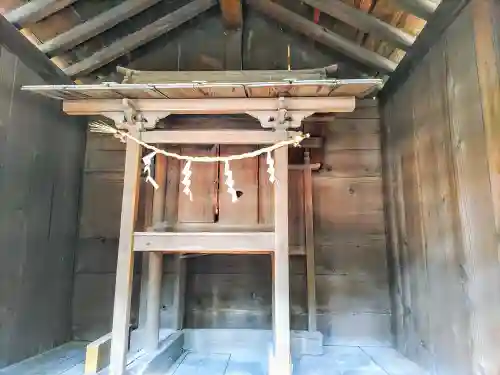 愛知県高浜市春日神社の末社・摂社