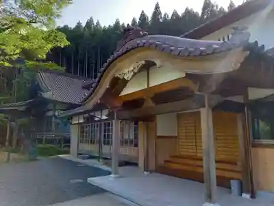 延応寺の本殿・本堂