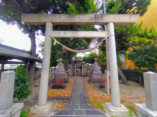 東築地神社（東築地町）の鳥居