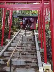 草津穴守稲荷神社の鳥居