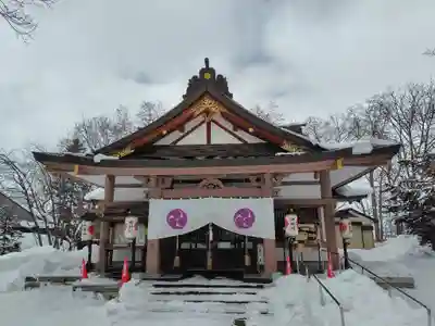 鷹栖神社(北海道)