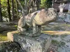 熊野神社の狛犬