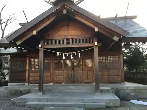 千歳神社の本殿・本堂