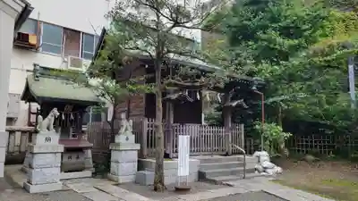 諏訪神社の末社・摂社
