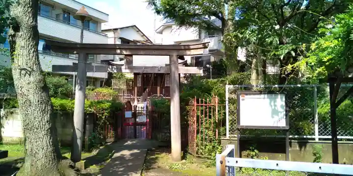 厳島神社の鳥居