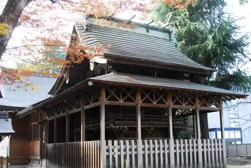 草加神社の本殿・本堂