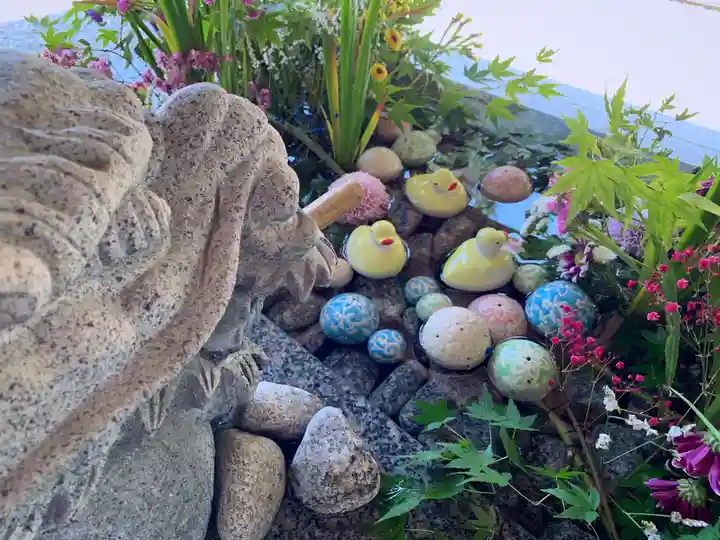 滑川神社 - 仕事と子どもの守り神の手水舎