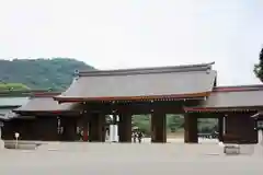 橿原神宮の山門