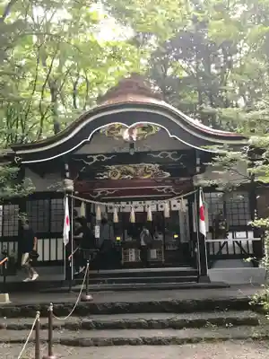 新屋山神社の本殿・本堂
