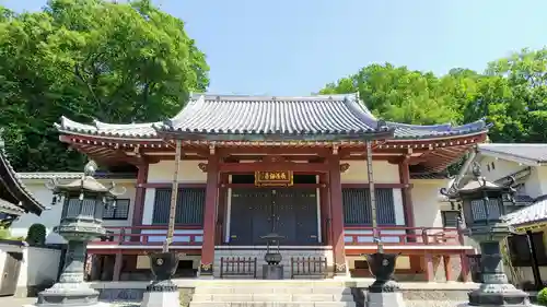 長源寺の本殿・本堂