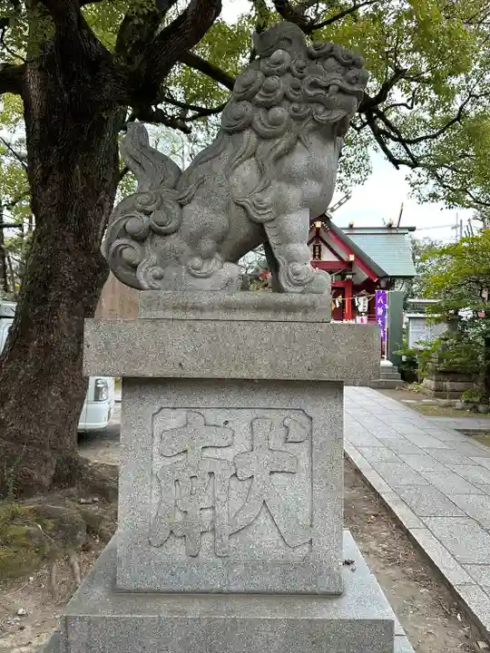 徳持神社の狛犬