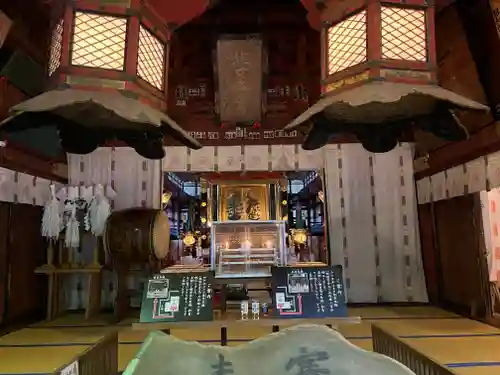 北口本宮冨士浅間神社の本殿