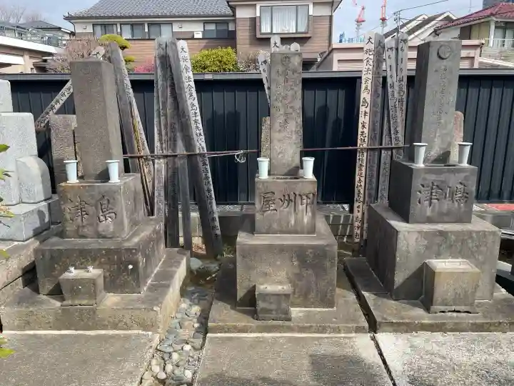 勝興寺の{uncategorized: "未分類", other: "その他", undefined: "問題あり", building: "その他建物", grave: "お墓", sacred_gate: "鳥居", guardian: "狛犬", statue: "像", buddha: "仏像", history: "歴史", nature: "自然", garden: "庭園", animal: "動物", pagoda: "塔", temizu: "手水舎", mountain_gate: "山門・神門", sanctuary: "本殿・本堂", subordinate: "末社・摂社", art: "芸術", scenery: "景色", jizo: "地蔵", ema: "絵馬", goshuin: "御朱印", omikuji: "おみくじ", items: "授与品その他", amulet: "お守り", goshuincho: "御朱印帳", eats: "食事", festival: "お祭り", votive_dance: "神楽", shichigosan: "七五三参", wedding: "結婚式", experience: "体験その他", initially: "初詣", around: "周辺", anti_infection: "感染症対策"}