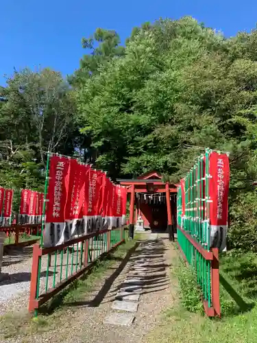 日光二荒山神社中宮祠の末社