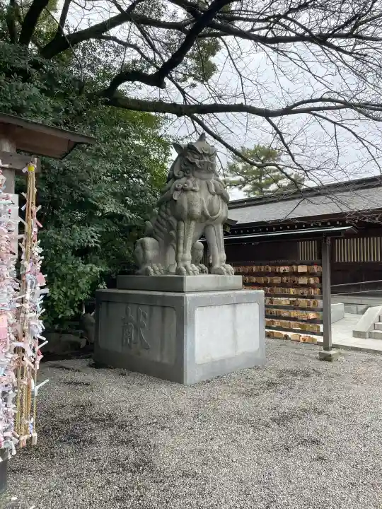 寒川神社の{uncategorized: "未分類", other: "その他", undefined: "問題あり", building: "その他建物", grave: "お墓", sacred_gate: "鳥居", guardian: "狛犬", statue: "像", buddha: "仏像", history: "歴史", nature: "自然", garden: "庭園", animal: "動物", pagoda: "塔", temizu: "手水舎", mountain_gate: "山門・神門", sanctuary: "本殿・本堂", subordinate: "末社・摂社", art: "芸術", scenery: "景色", jizo: "地蔵", ema: "絵馬", goshuin: "御朱印", omikuji: "おみくじ", items: "授与品その他", amulet: "お守り", goshuincho: "御朱印帳", eats: "食事", festival: "お祭り", votive_dance: "神楽", shichigosan: "七五三参", wedding: "結婚式", experience: "体験その他", initially: "初詣", around: "周辺", anti_infection: "感染症対策"}