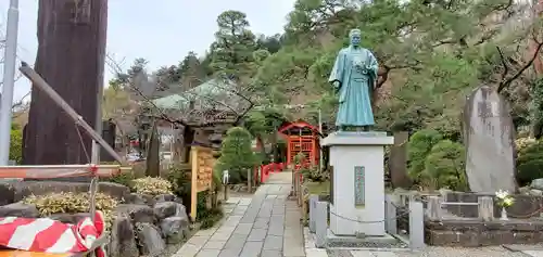 高幡不動尊　金剛寺の像