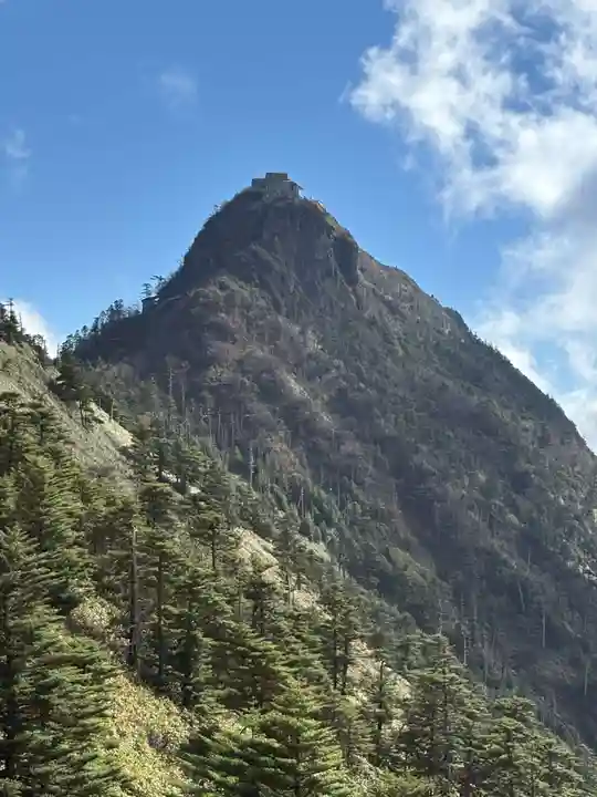 石鎚神社頂上社(愛媛県)