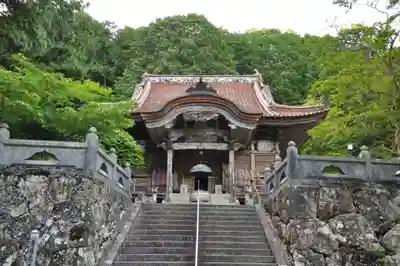 明石寺の本殿・本堂