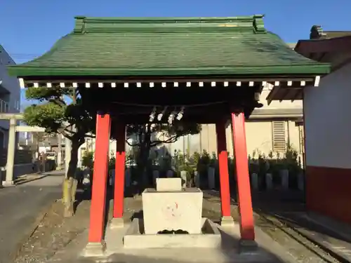 雷電神社の手水