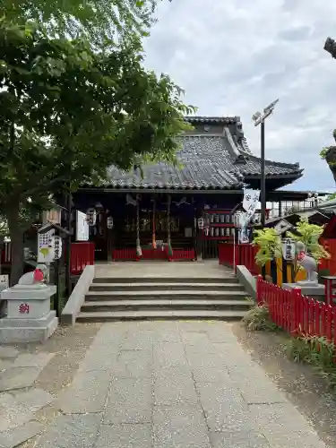 鴻神社の{uncategorized: "未分類", other: "その他", undefined: "問題あり", building: "その他建物", grave: "お墓", sacred_gate: "鳥居", guardian: "狛犬", statue: "像", buddha: "仏像", history: "歴史", nature: "自然", garden: "庭園", animal: "動物", pagoda: "塔", temizu: "手水舎", mountain_gate: "山門・神門", sanctuary: "本殿・本堂", subordinate: "末社・摂社", art: "芸術", scenery: "景色", jizo: "地蔵", ema: "絵馬", goshuin: "御朱印", omikuji: "おみくじ", items: "授与品その他", amulet: "お守り", goshuincho: "御朱印帳", eats: "食事", festival: "お祭り", votive_dance: "神楽", shichigosan: "七五三参", wedding: "結婚式", experience: "体験その他", initially: "初詣", around: "周辺", anti_infection: "感染症対策"}