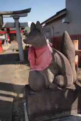 普賢願生稲荷神社の狛犬