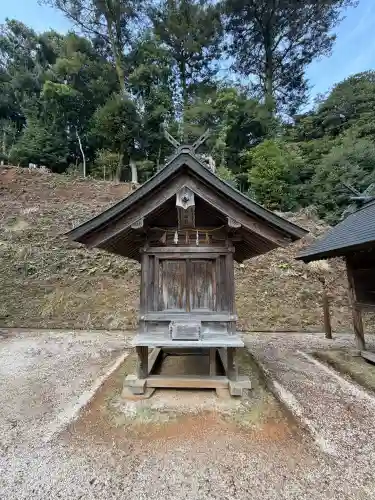 神魂神社の{uncategorized: "未分類", other: "その他", undefined: "問題あり", building: "その他建物", grave: "お墓", sacred_gate: "鳥居", guardian: "狛犬", statue: "像", buddha: "仏像", history: "歴史", nature: "自然", garden: "庭園", animal: "動物", pagoda: "塔", temizu: "手水舎", mountain_gate: "山門・神門", sanctuary: "本殿・本堂", subordinate: "末社・摂社", art: "芸術", scenery: "景色", jizo: "地蔵", ema: "絵馬", goshuin: "御朱印", omikuji: "おみくじ", items: "授与品その他", amulet: "お守り", goshuincho: "御朱印帳", eats: "食事", festival: "お祭り", votive_dance: "神楽", shichigosan: "七五三参", wedding: "結婚式", experience: "体験その他", initially: "初詣", around: "周辺", anti_infection: "感染症対策"}