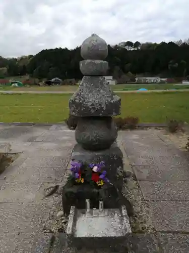 飛鳥寺のお墓