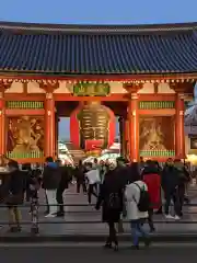 浅草寺の山門