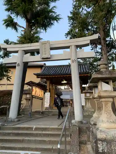 片埜神社の鳥居