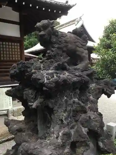 平塚神社の狛犬