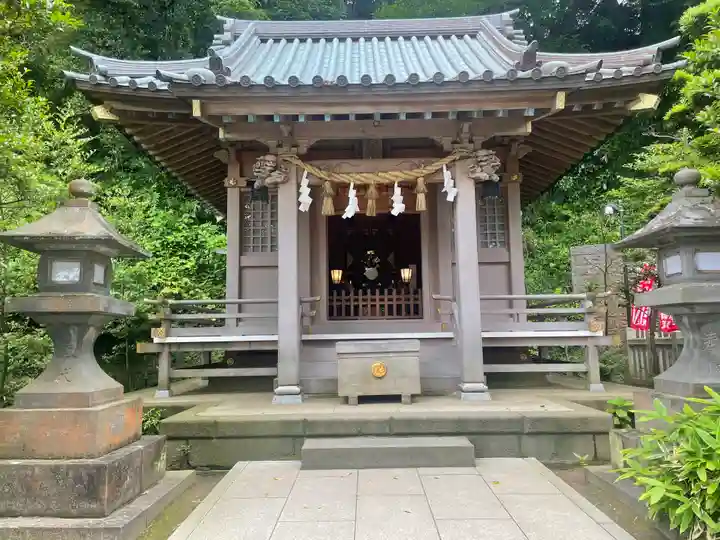 江島神社の末社・摂社