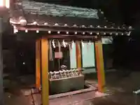 道通神社の手水舎