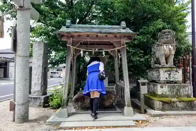 万九千社の手水舎