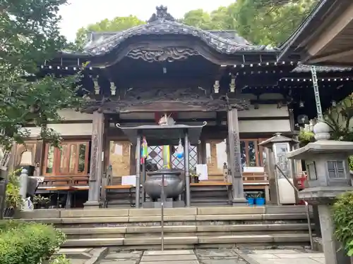 真福寺の本殿・本堂