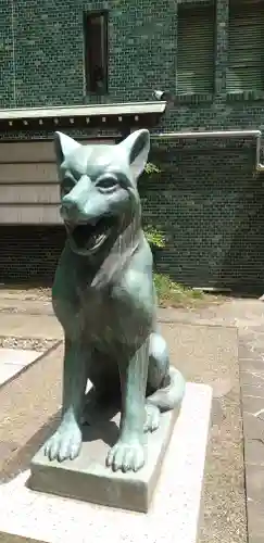 宮益御嶽神社の狛犬