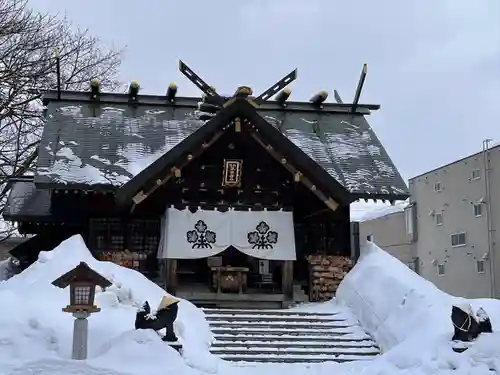 札幌諏訪神社の本殿・本堂