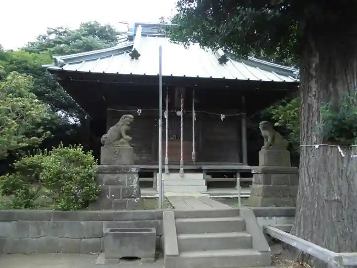 八幡神社の本殿・本堂