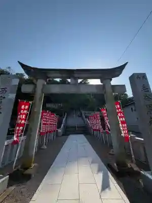 毛谷黒龍神社の{uncategorized: "未分類", other: "その他", undefined: "問題あり", building: "その他建物", grave: "お墓", sacred_gate: "鳥居", guardian: "狛犬", statue: "像", buddha: "仏像", history: "歴史", nature: "自然", garden: "庭園", animal: "動物", pagoda: "塔", temizu: "手水舎", mountain_gate: "山門・神門", sanctuary: "本殿・本堂", subordinate: "末社・摂社", art: "芸術", scenery: "景色", jizo: "地蔵", ema: "絵馬", goshuin: "御朱印", omikuji: "おみくじ", items: "授与品その他", amulet: "お守り", goshuincho: "御朱印帳", eats: "食事", festival: "お祭り", votive_dance: "神楽", shichigosan: "七五三参", wedding: "結婚式", experience: "体験その他", initially: "初詣", around: "周辺", anti_infection: "感染症対策"}