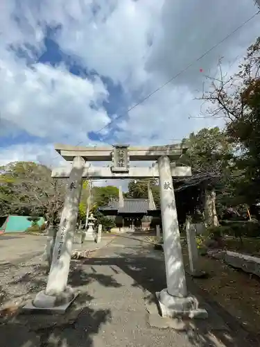 六社神社の鳥居