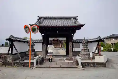 常安寺の山門・神門