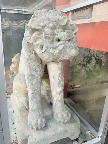 八重山神社の狛犬