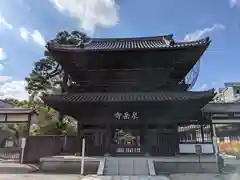 泉岳寺の山門