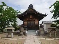 神明神社の本殿