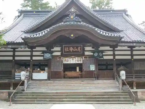 尾山神社の本殿・本堂