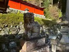 八幡神社の狛犬