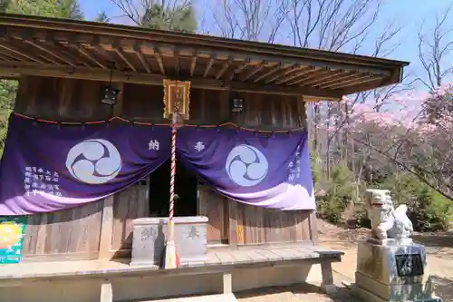 大六天麻王神社の本殿