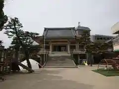 万徳寺の本殿