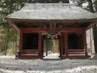 戸隠神社奥社の{uncategorized: "未分類", other: "その他", undefined: "問題あり", building: "その他建物", grave: "お墓", sacred_gate: "鳥居", guardian: "狛犬", statue: "像", buddha: "仏像", history: "歴史", nature: "自然", garden: "庭園", animal: "動物", pagoda: "塔", temizu: "手水舎", mountain_gate: "山門・神門", sanctuary: "本殿・本堂", subordinate: "末社・摂社", art: "芸術", scenery: "景色", jizo: "地蔵", ema: "絵馬", goshuin: "御朱印", omikuji: "おみくじ", items: "授与品その他", amulet: "お守り", goshuincho: "御朱印帳", eats: "食事", festival: "お祭り", votive_dance: "神楽", shichigosan: "七五三参", wedding: "結婚式", experience: "体験その他", initially: "初詣", around: "周辺", anti_infection: "感染症対策"}